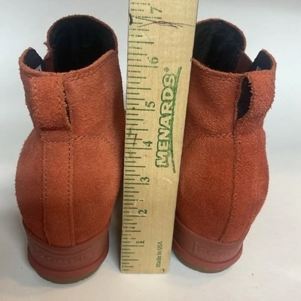 NWOB Sorel Evie Warp Red Hidden Wedge Ankle Boots Women 9.5 China  Suede/Leather